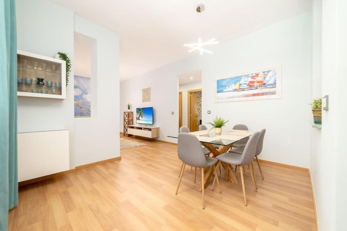 -Malagasunapts- Stylish City Centre Pool&Parking Eksteriør bilde
