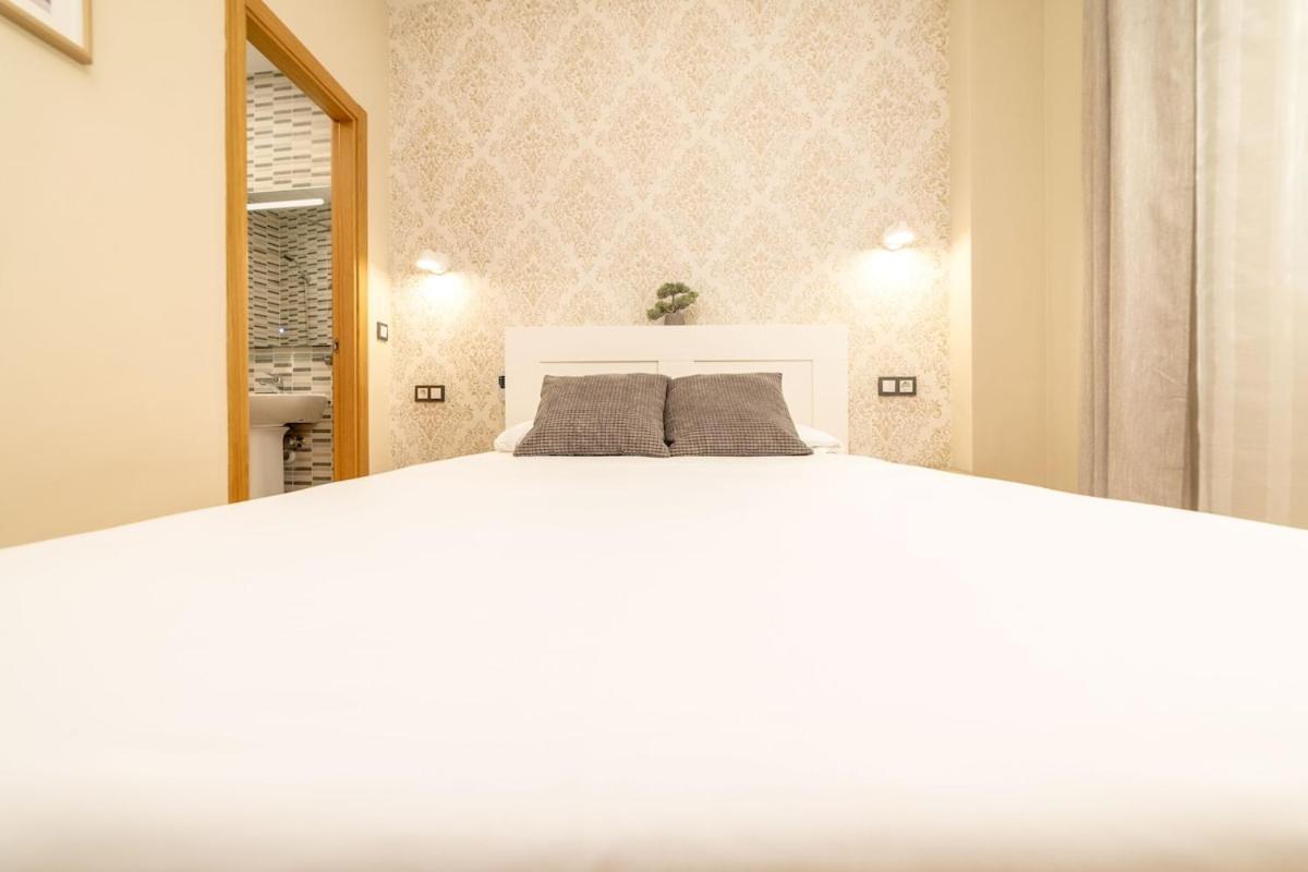 -Malagasunapts- Stylish City Centre Pool&Parking Eksteriør bilde