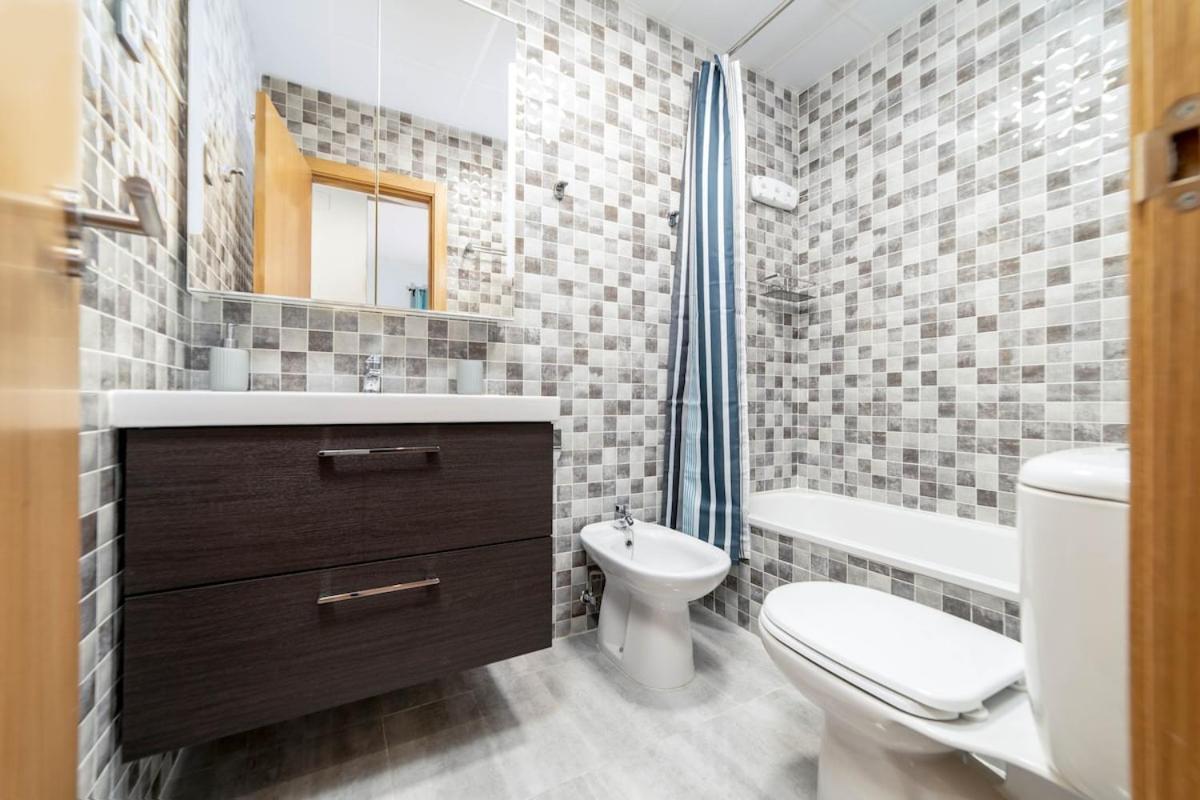 -Malagasunapts- Stylish City Centre Pool&Parking Eksteriør bilde